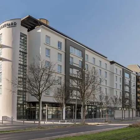 Courtyard By Marriott Paris La Defense West - Colombes-3